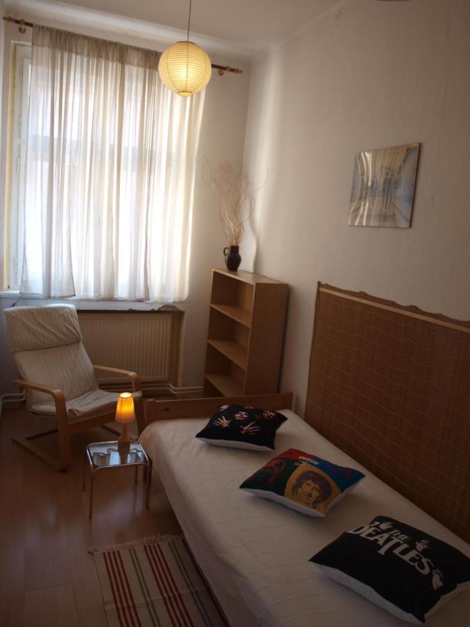 Apartmany Rossa Лоуни Экстерьер фото